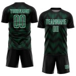 Benutzerdefiniertes schwarzes Kelly Green-White Line Sublimation Fußballuniform-Trikot Benutzerdefiniertes schwarzes Kelly Green-White Line Sublimation Fußballuniform-Trikot